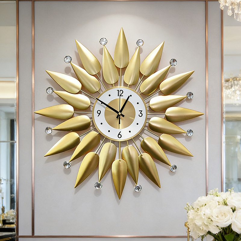 Luxury Wall Clock Metal Wall C - Luxury Lifestyle Living recension och pris