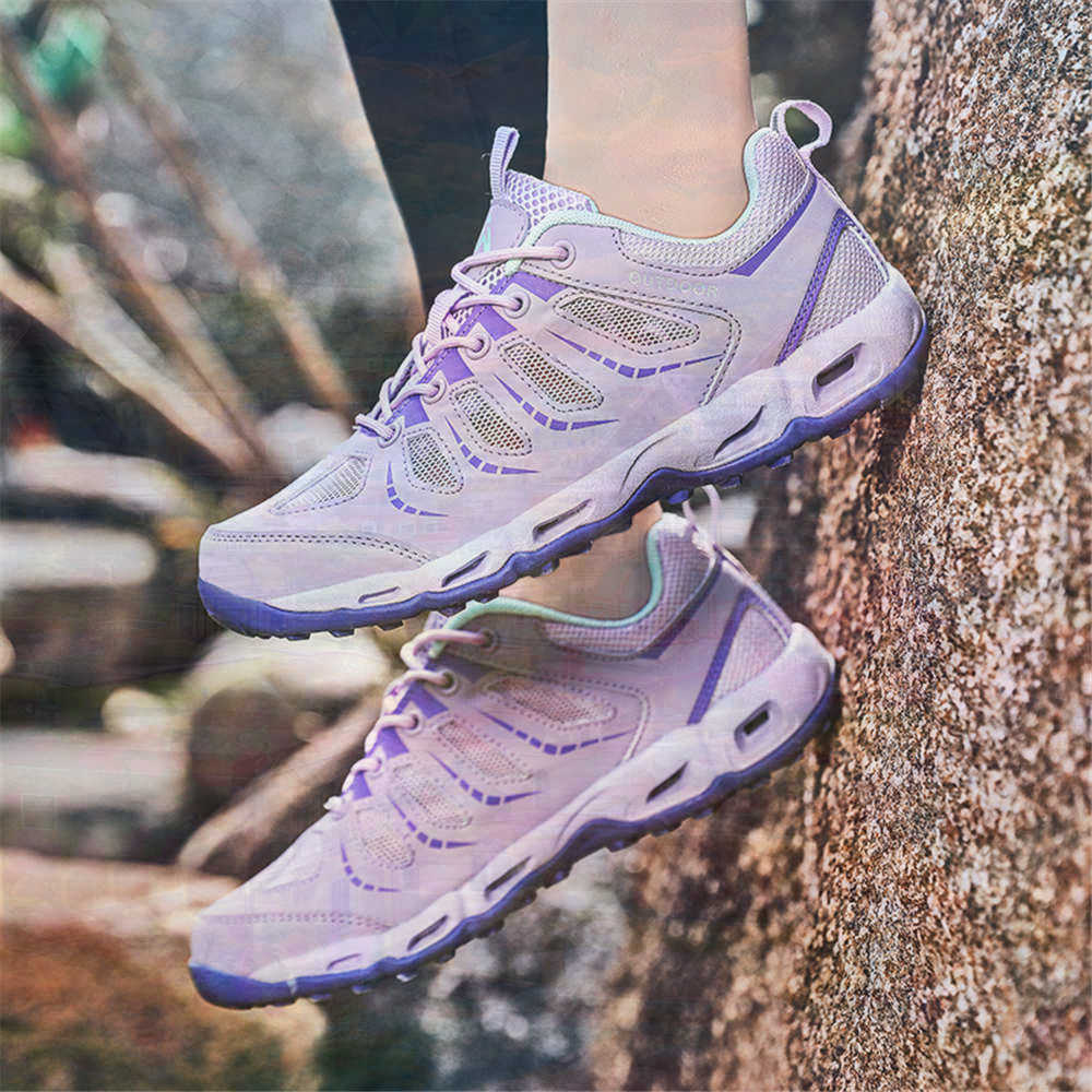 Sumer Round Tip Silver Sneaker - Luxury Lifestyle Goods recension och pris