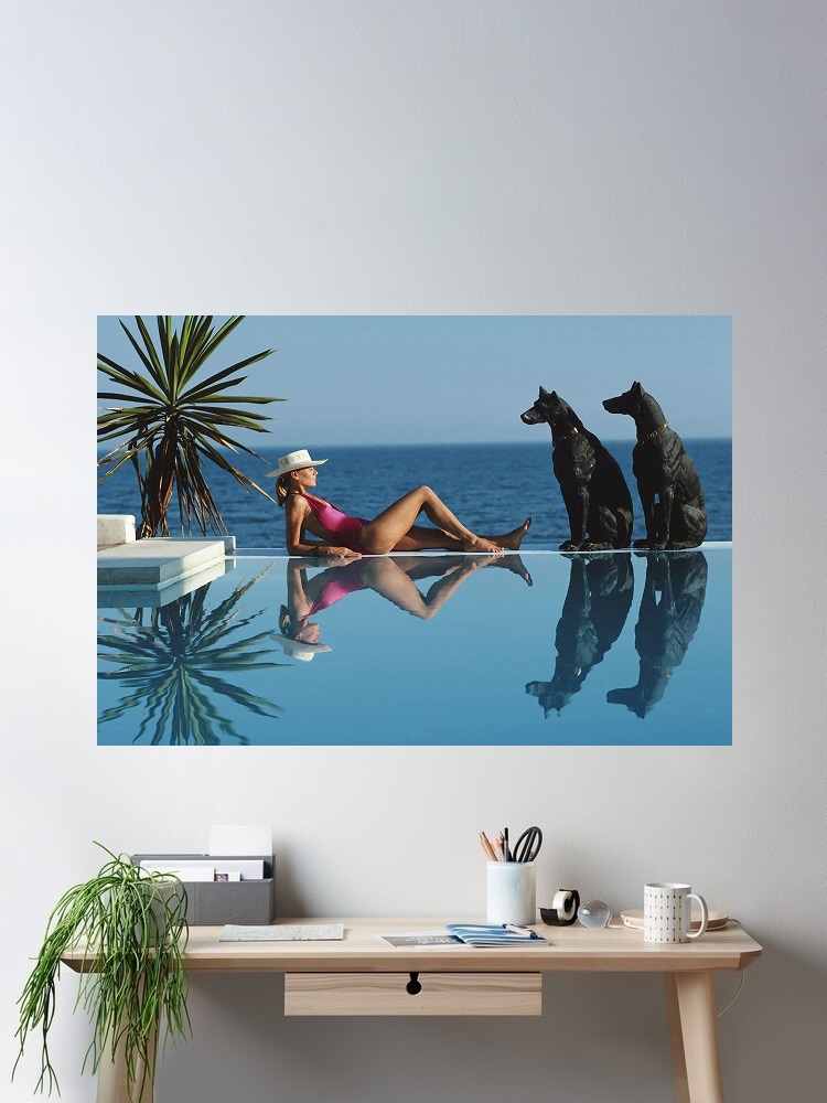 Retro Poolside Host Luxury Lif - Luxury Lifestyle Living recension och pris